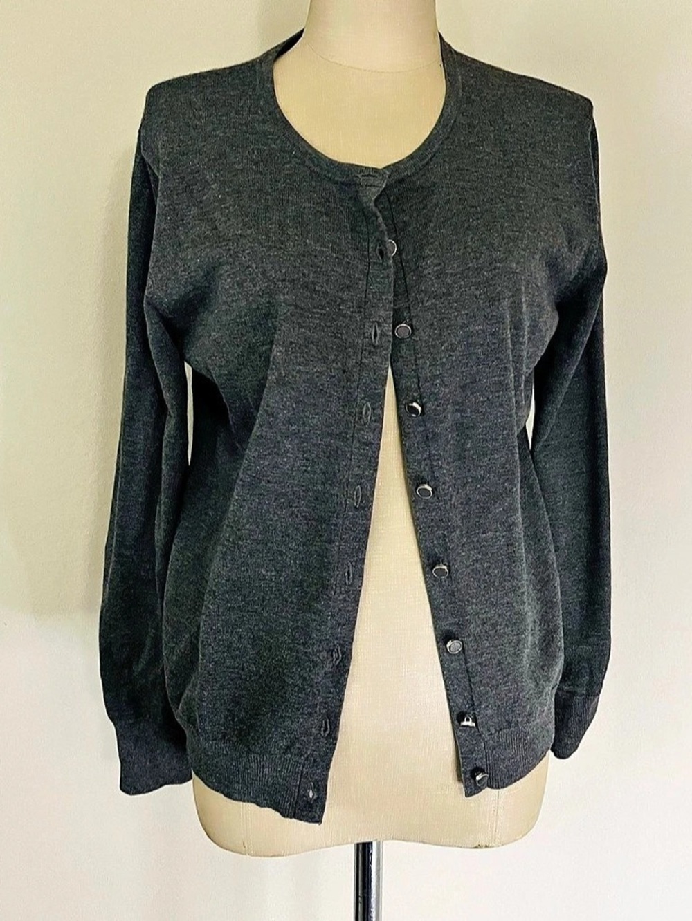 Jason Maxwell Gray Button-Front Cardigan